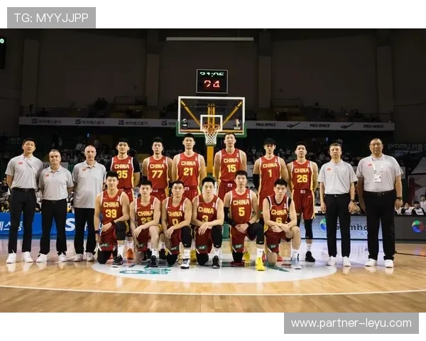 中国男篮世预赛力克强敌晋级前景大好引发热议球迷期待新篇章再出发