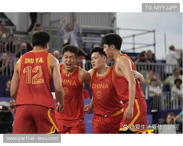 中国篮球队迎战世界强队 目标巴黎奥运会门票全力以赴