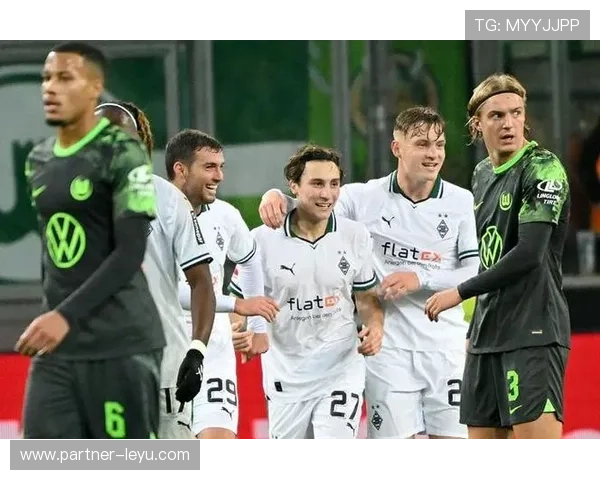 普鲁士门兴格拉德巴赫足球俱乐部最新动态与赛事表现分析 普鲁士门兴格拉德巴赫足球俱乐部最新动态与赛事表现分析